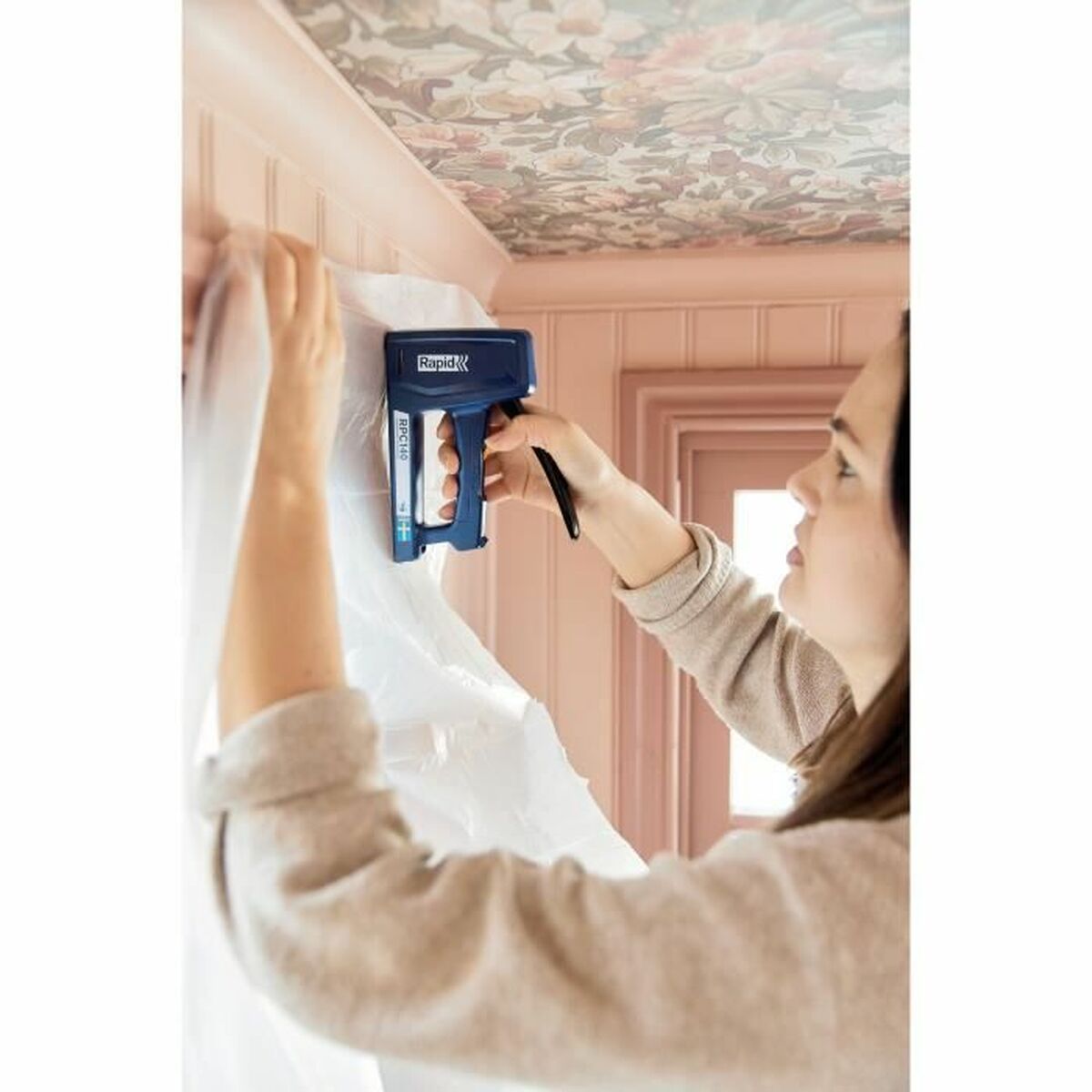 V4H274F521B7424C389BF80E7813AF05D0FR6298040P4