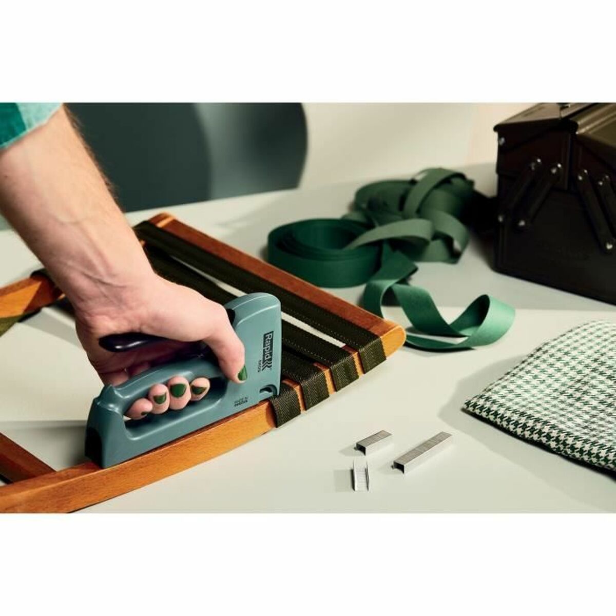 V4H7528C6587D8DD2CA456494B6CA3DB1E7R5974792P4