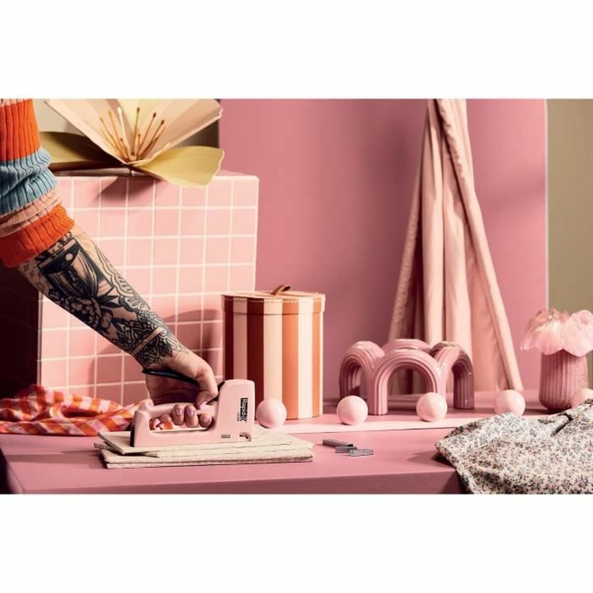 V4H14598D1B282168229E84BDDD07EC68A1R5782936P3