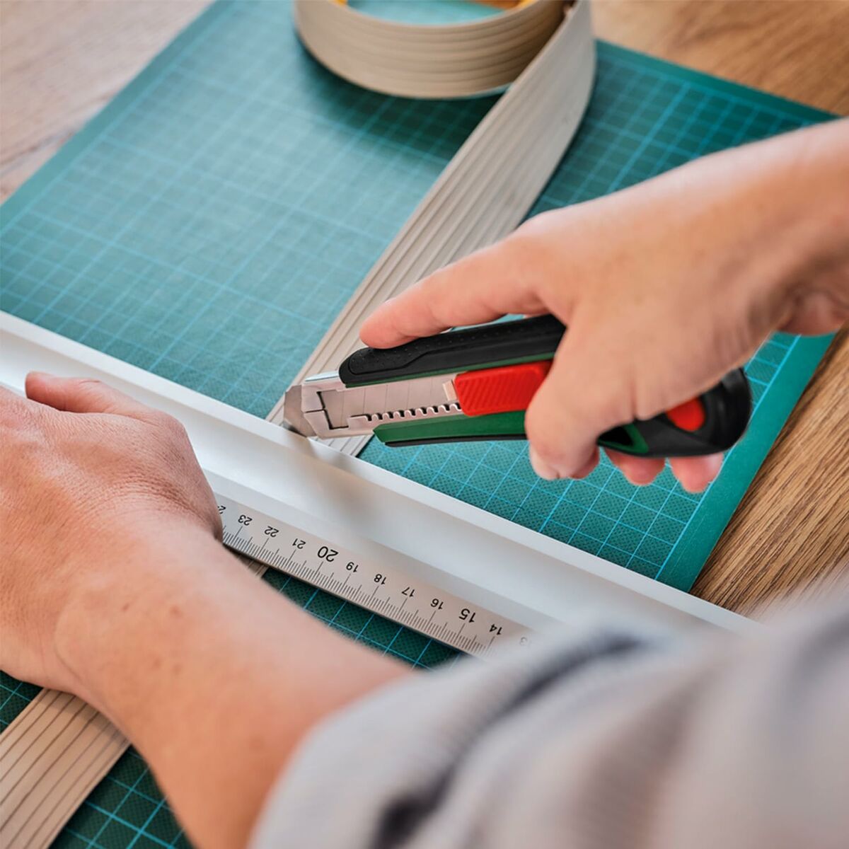 V4HE5B37CDF8200FC3092CE5188339770D5R5838169P4