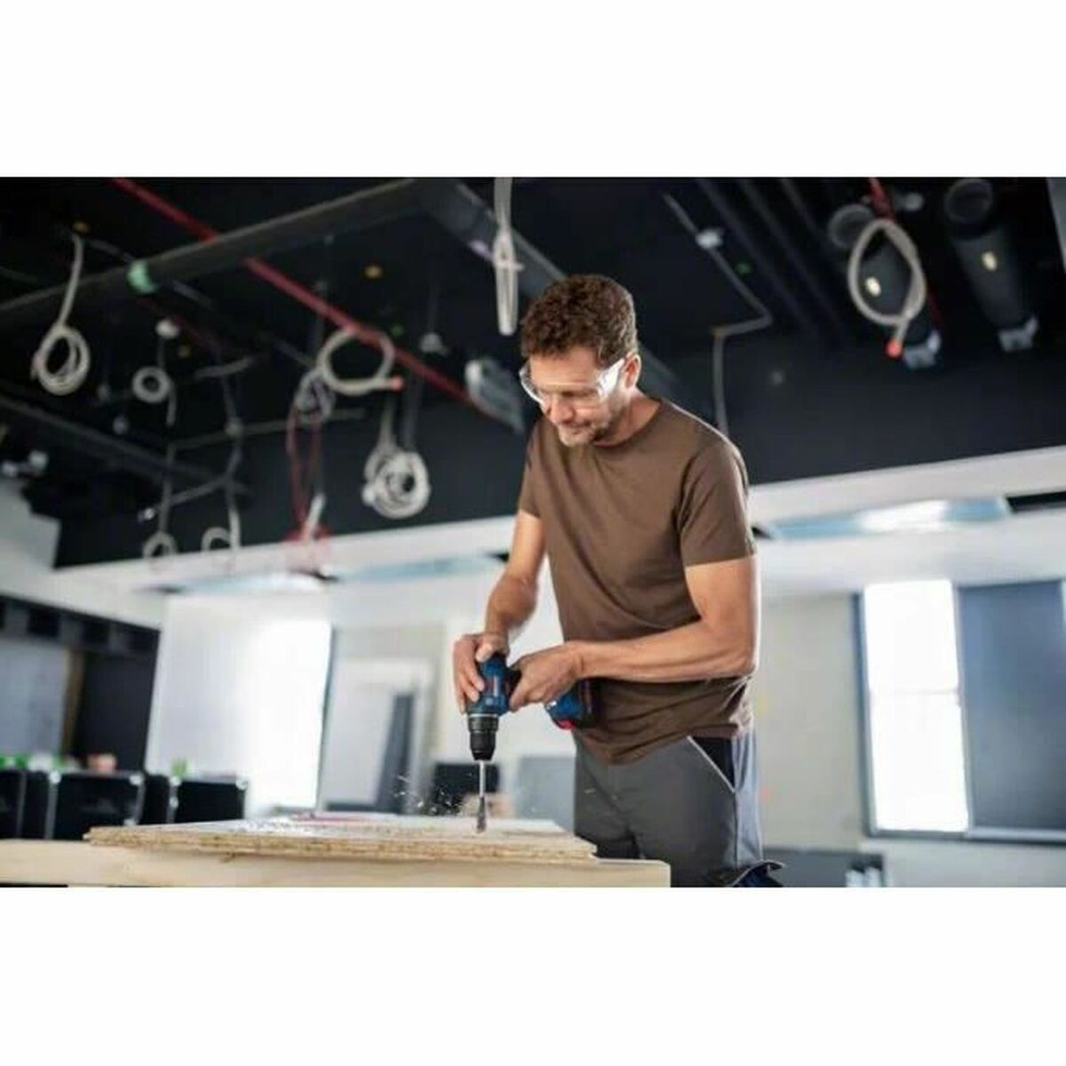 V8H3C62424E1AA5A358B7727BF404D4E2F0R6154589P2