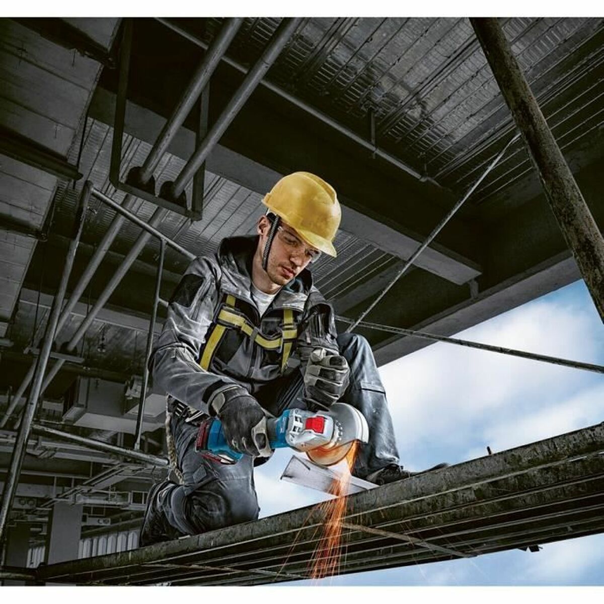 V5H2EE498724E0261BA51051B241D1D0280R4281614P2