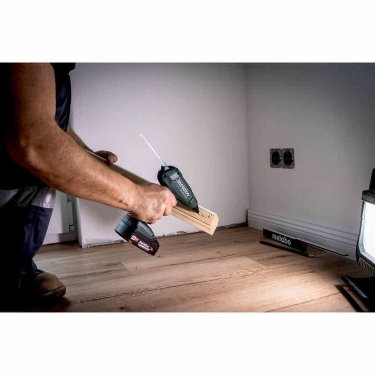 V5HC9D31979646EA8218EC4F59DEC722E86R4528850P3