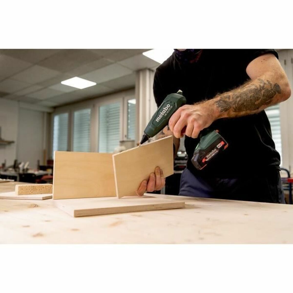 V5HF214ED3CC47A3A219D7A80114CF453E0R4528852P5