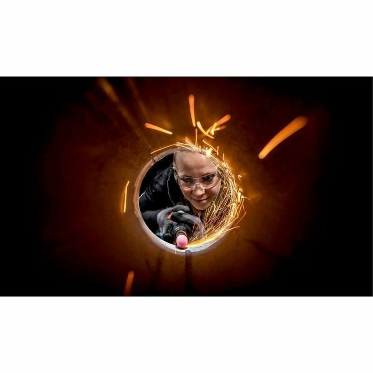 V5H17AFB95541B93213E15E8A95A0EAA710R4915281P6