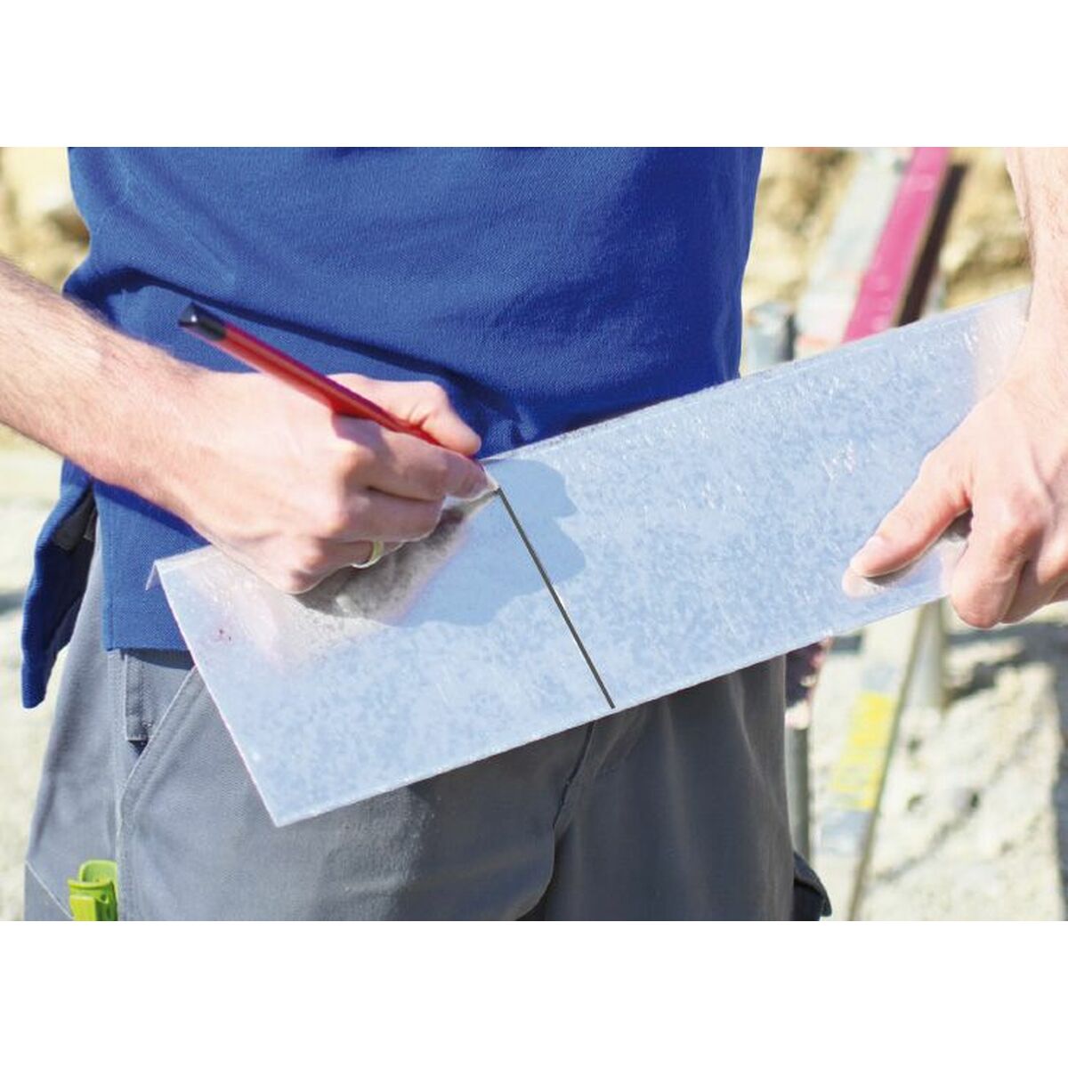 V4H7440E388BEB194CFF42B928EC44470F9R6622820P4