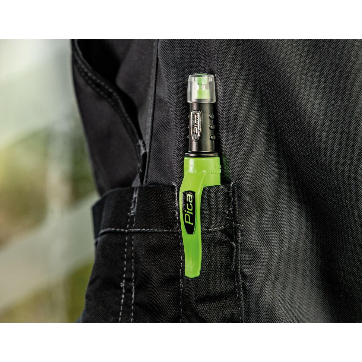 V4H8B415545FF59288B2929E3BED31C15C9R6621137P6