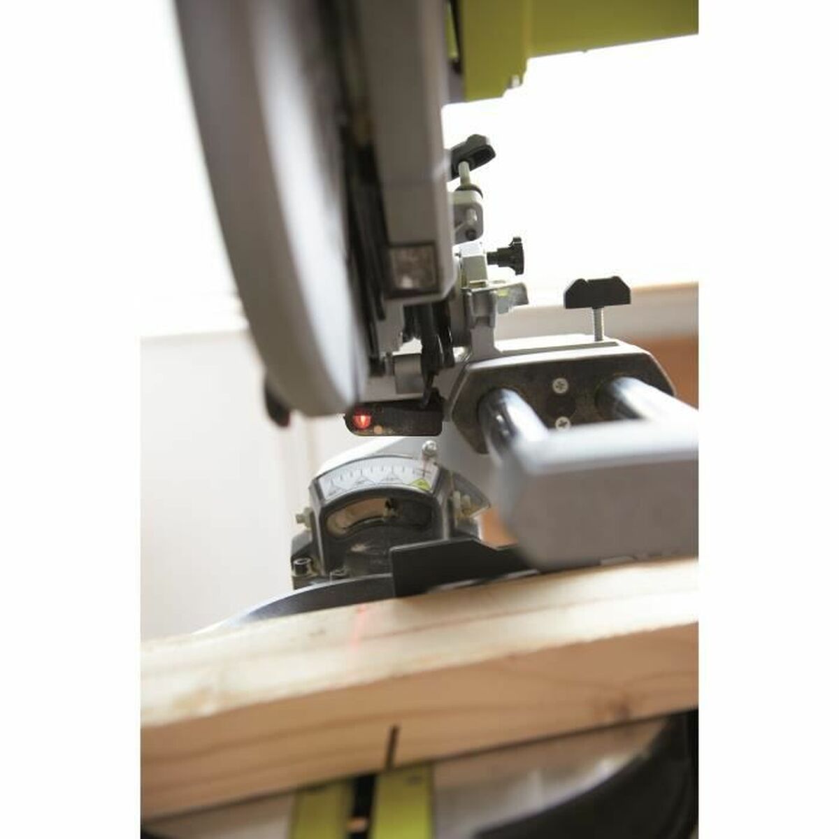 V8H92E45CE47592989DEB44D79FC86D36B0R6727240P3