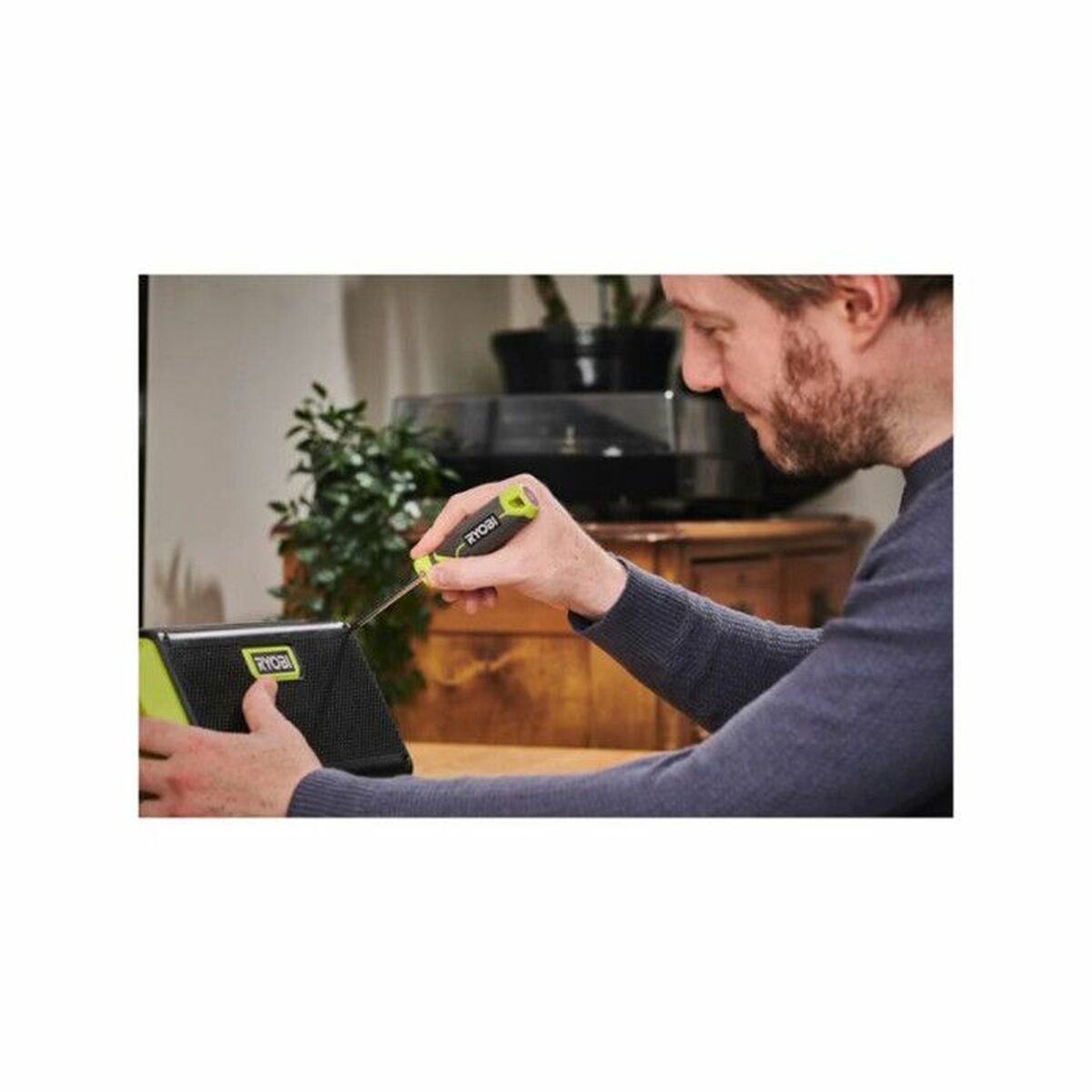 V6H498A9E3A86CBA2767ADE9D2A42389416R6447180P3