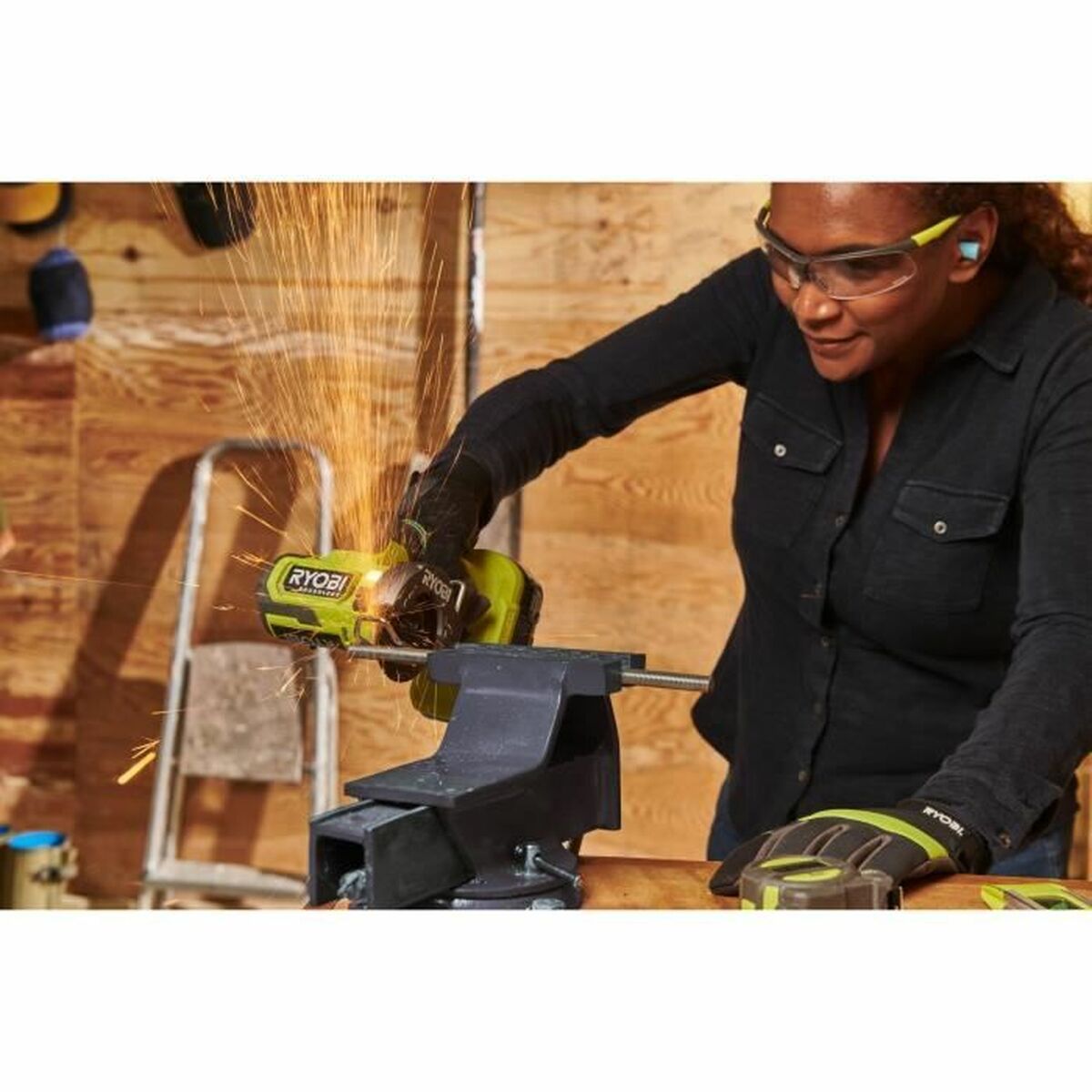 V3H1F115C46389BD37EABB742BB7EA96DF1R7039716P6