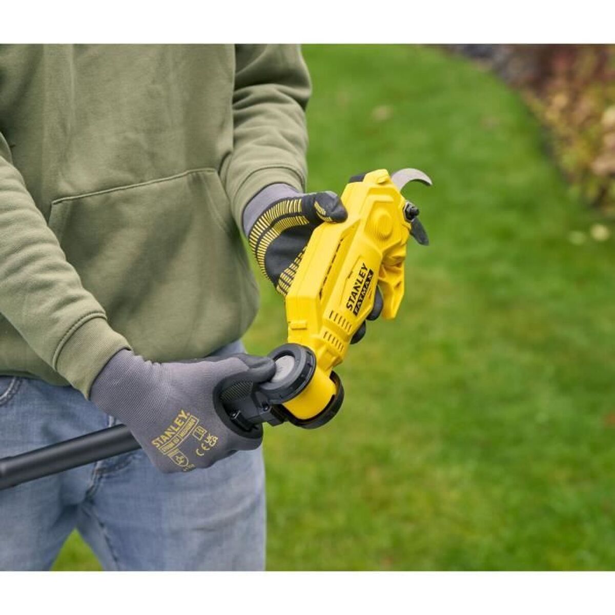 V2HAC55022DF4972CD40529E2220F9DBB8BR7549473P4