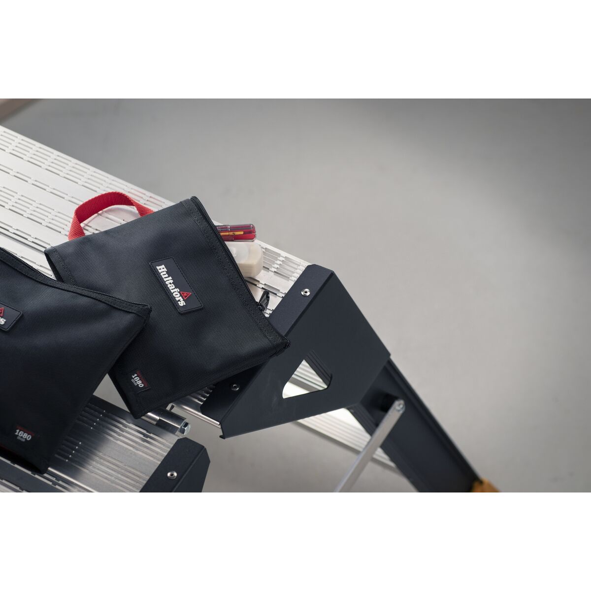 V4H3C511959231F4F97F80BF7165811CC06R6632168P8