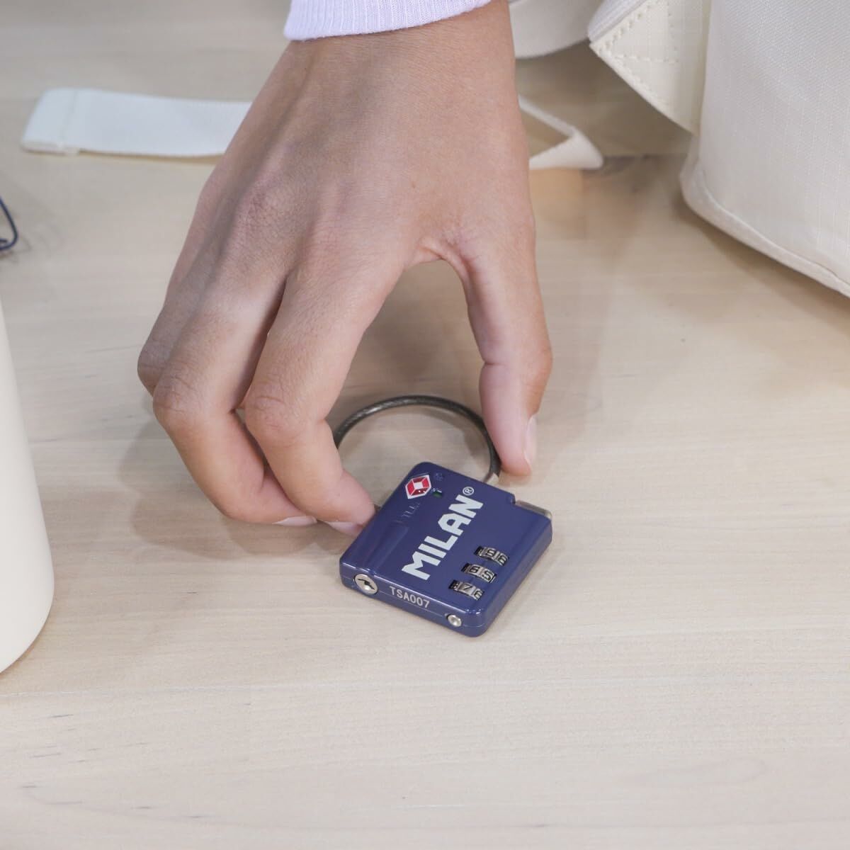 V4H60D8202CD745526C77E6BB57C39C8BB7R7131983P8