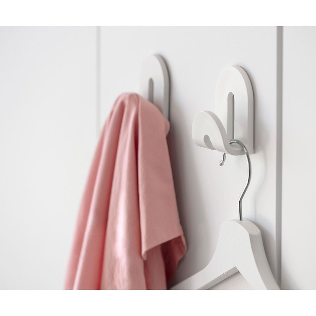 V4HC6E22850E5C4BDE411CBEB9FCB06973AR5953256P3