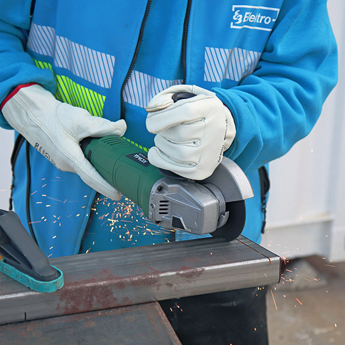 V9H76565F256ACEDAE46EBAA95434577C87R5496488P6