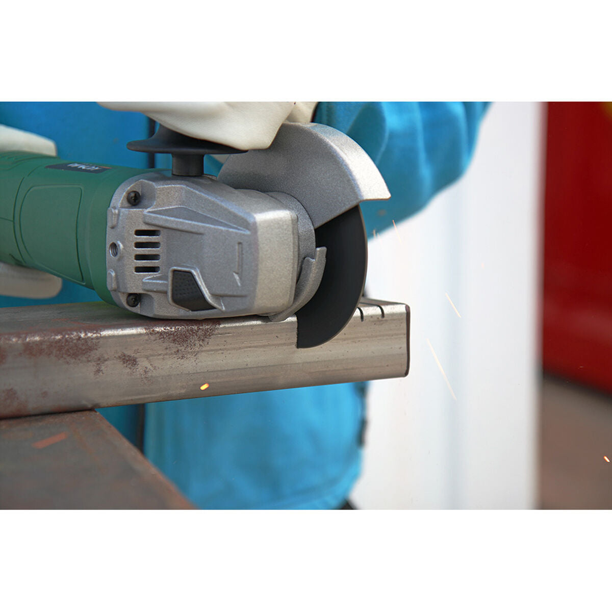 V9H8F5B1CC1D30CFF401AEB4493C7A3B735R5496490P7