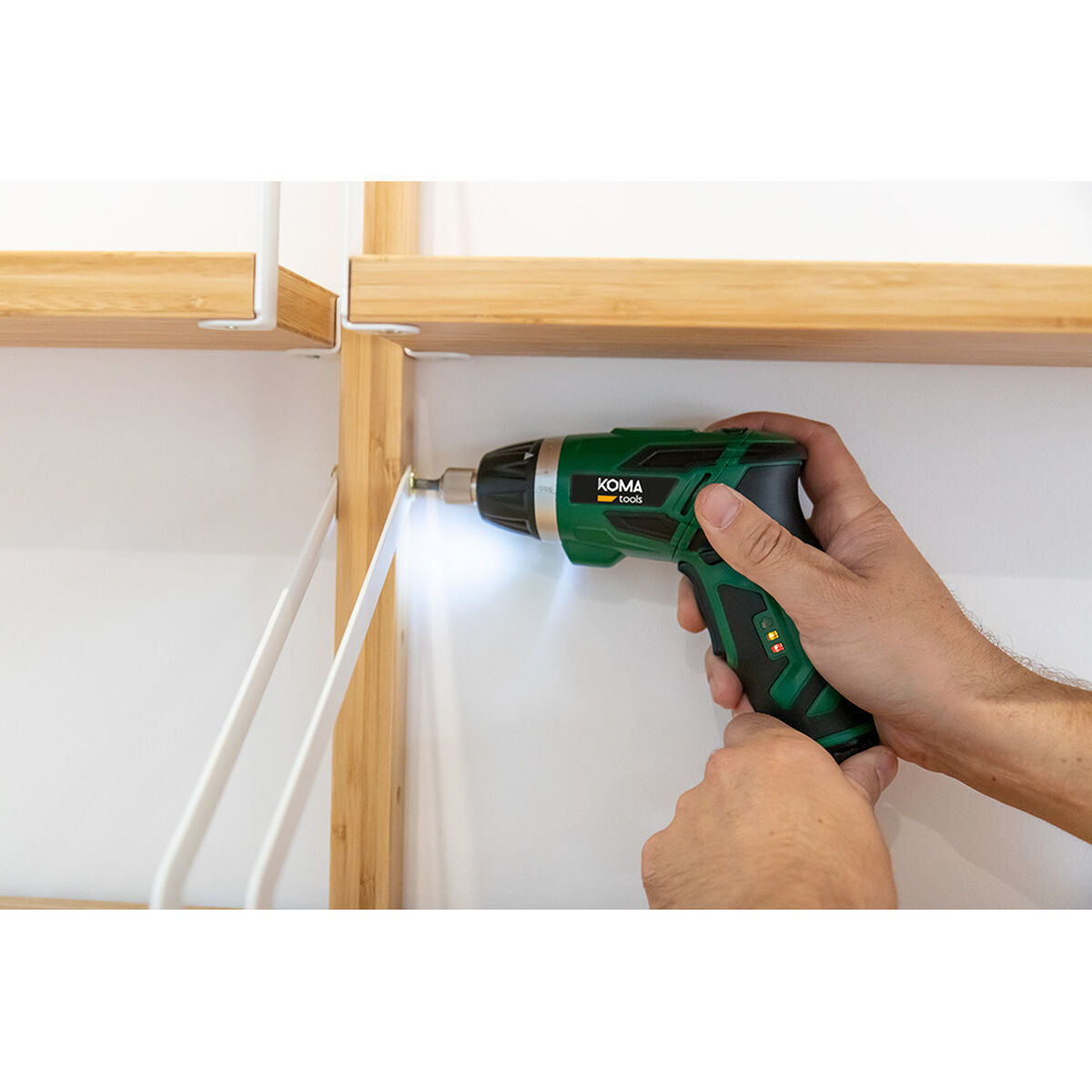 V13H8D5911DA56054149130DBD7F68BF8267R7233444P9