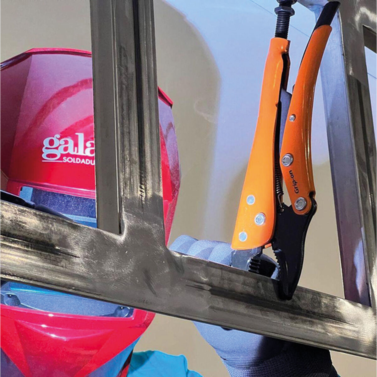 V5HD9710BD11F4E9F1B3B7B6C9D07B7AEA9R6629057P4