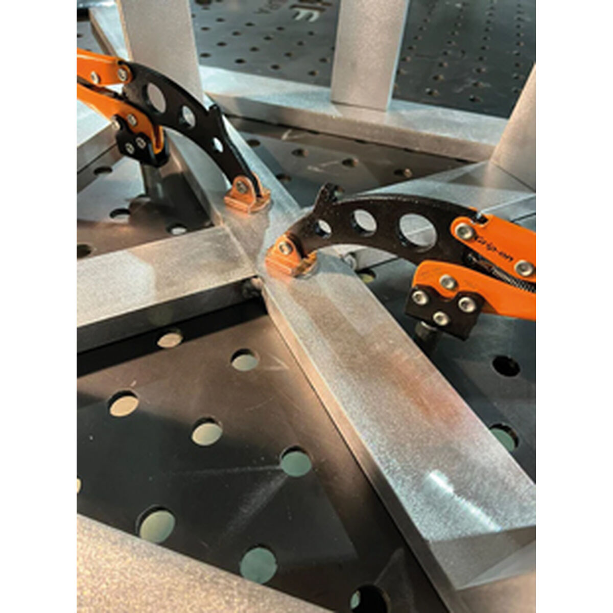 V4H67BF53F521AA7FA6889BA81128FFBFE4R6633901P5