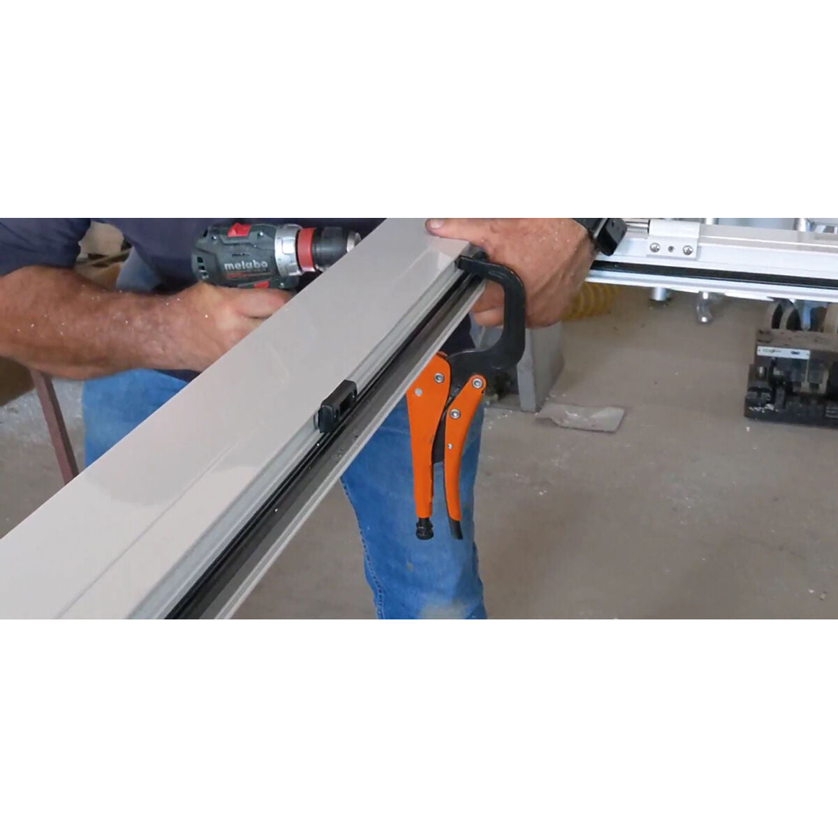 V3H4ECB41FF53663572D5D2A27158F9363CR7370516P4