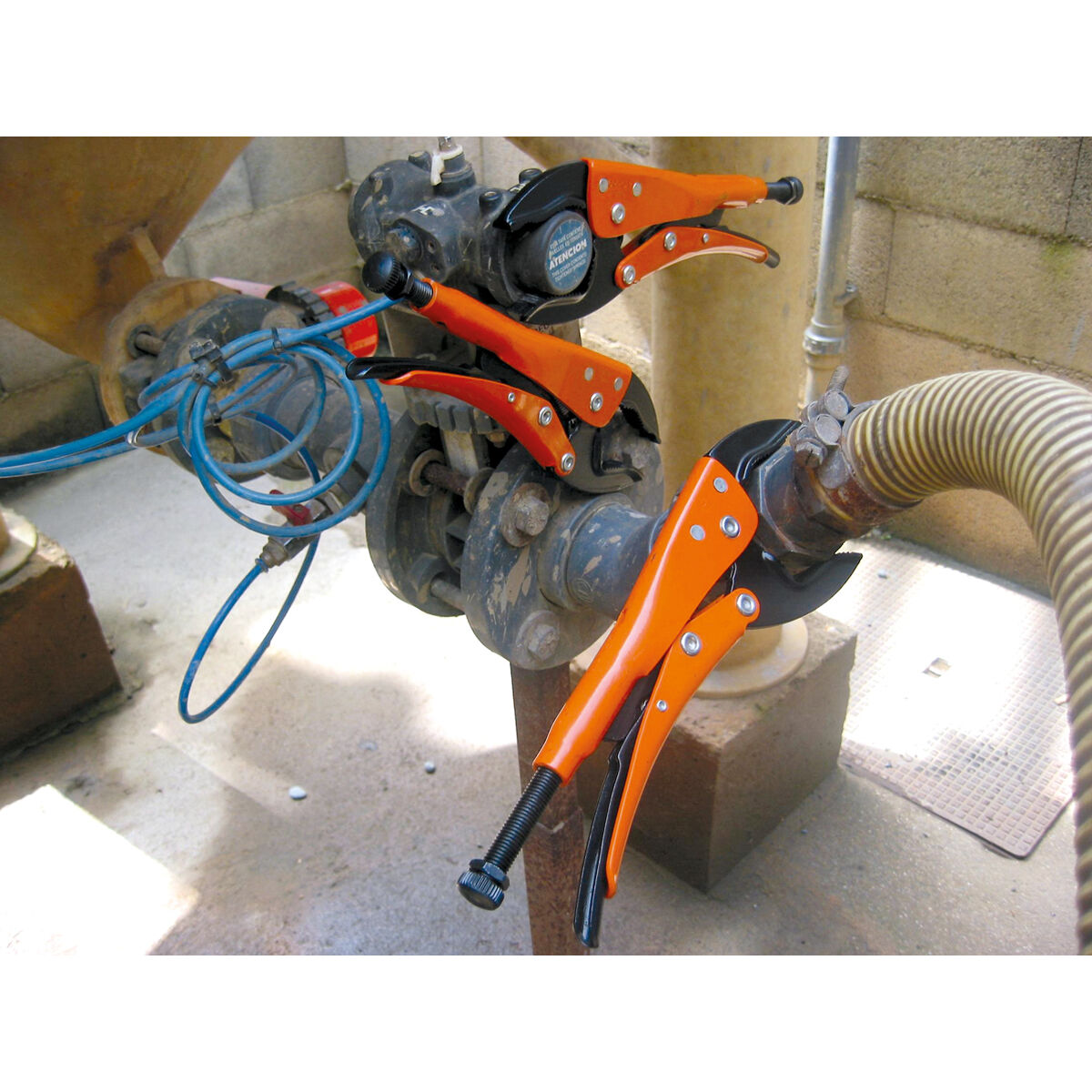 V4H145760349BEB82A4FB907735965DF0CER6634182P3