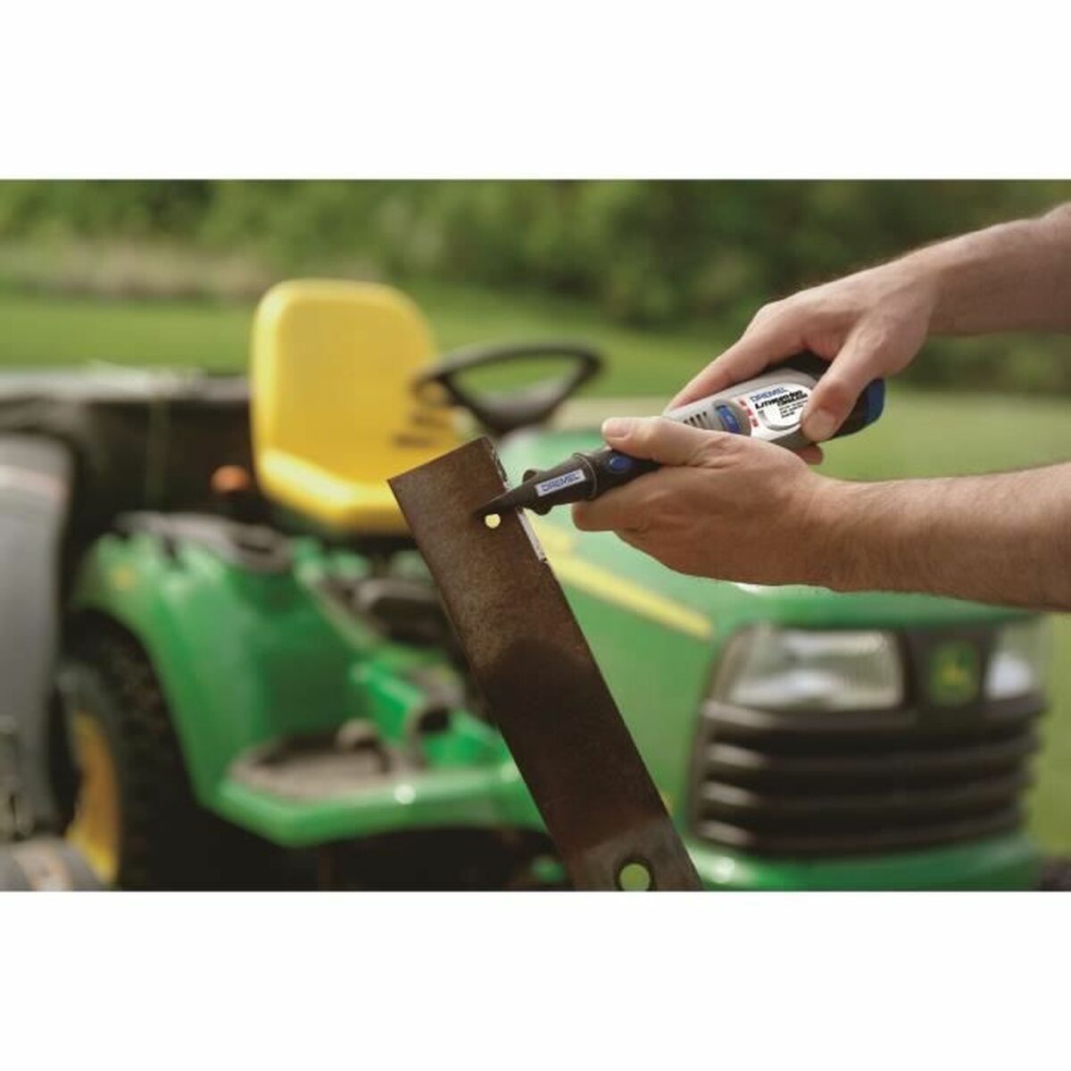 V4H9688D0AA6D6AA0DF41E4EDA53C85437CR6136367P2