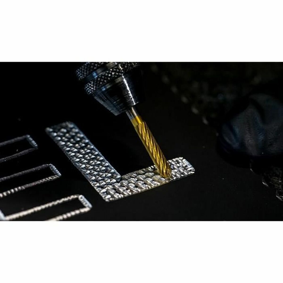 V6H552ECBDF8C7F0B359D0408C4E521EB1AR3563455P3