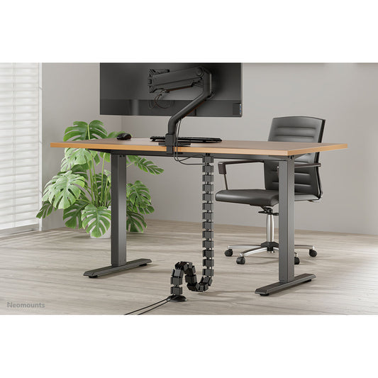 V3HC9DD9C4ADE634BF9F3CE5D63FDF87023R7239570P1