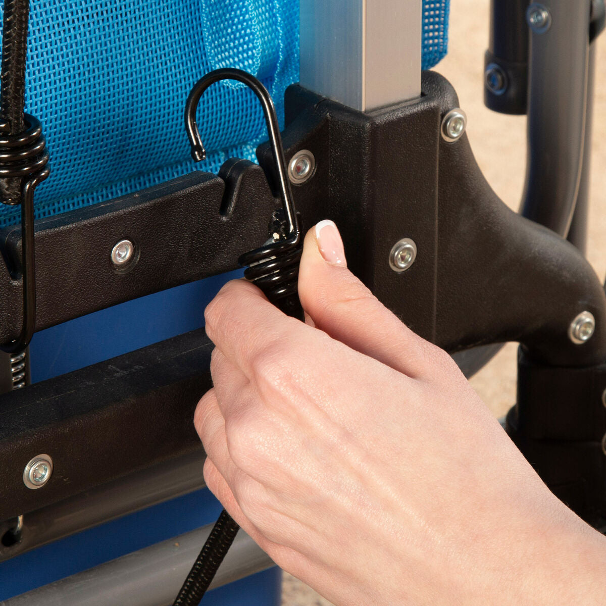 V4HB1C3C82C8F44406A26E92FD88E3D2D02R5649217P7